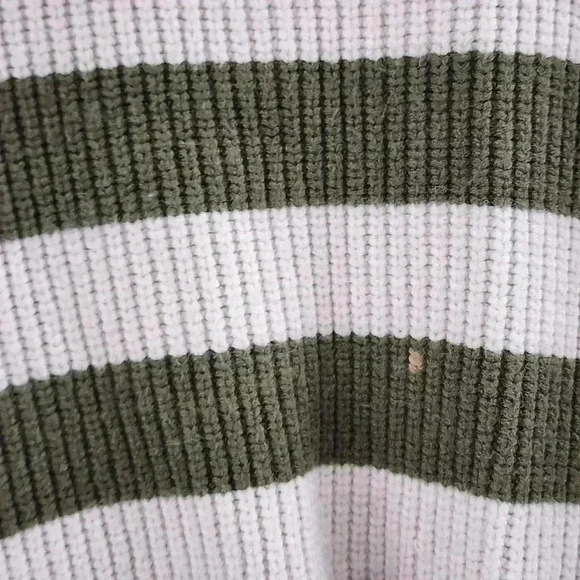 Flying Tomato Striped Stretched Cropped Pullover Sweater Women's L - Picture 5 of 9